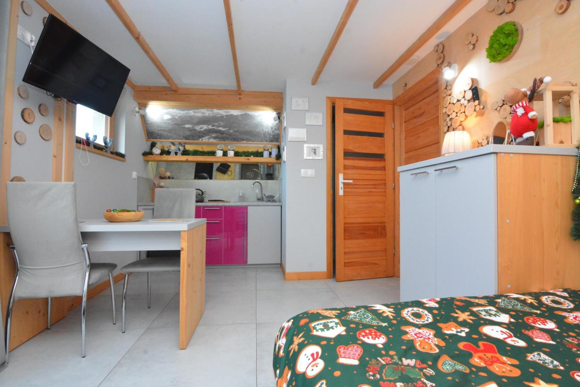 Lux Houses W Domku Tylko Dwa Apartamentyz Jacuzzi Zewnetrznym Ґронь Екстер'єр фото